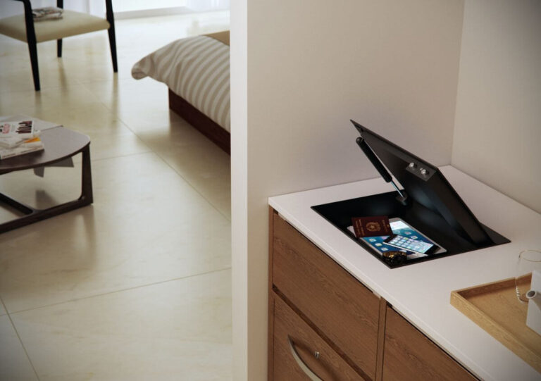 INDEL B Hotel Safe, rechts nicht wechselbar (SAFE TOP OPEN)