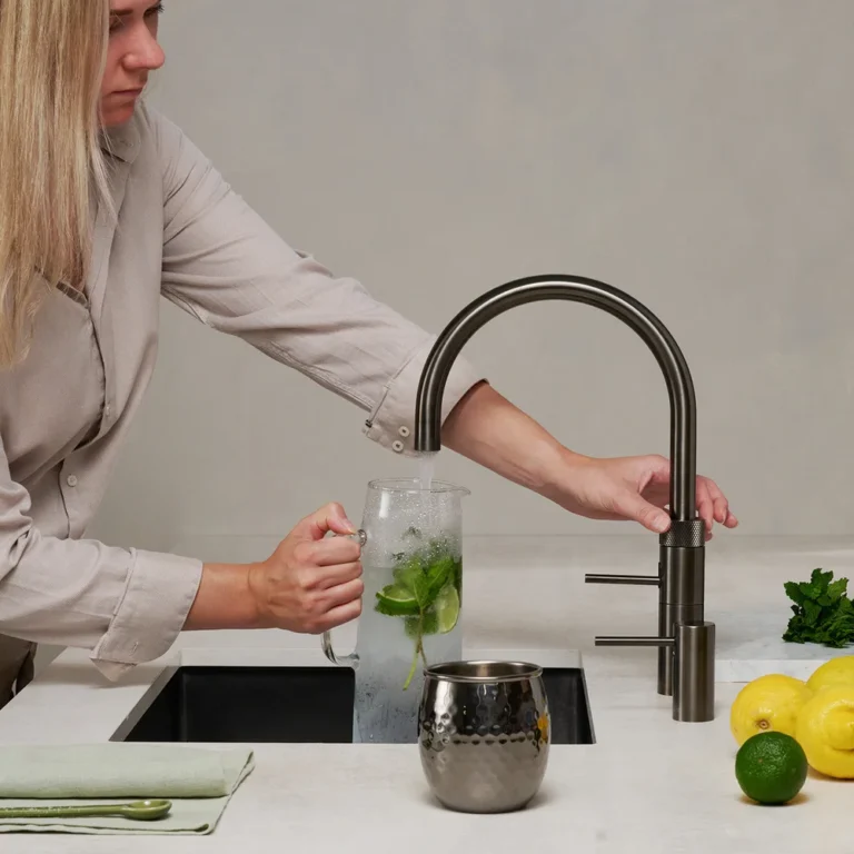 Quooker Hahn Fusion Round gunmetal